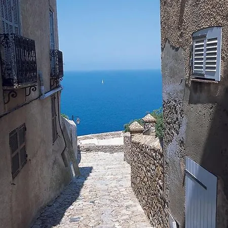 Lägenhet Calvi Sleeps 2 Air Con Wifi *