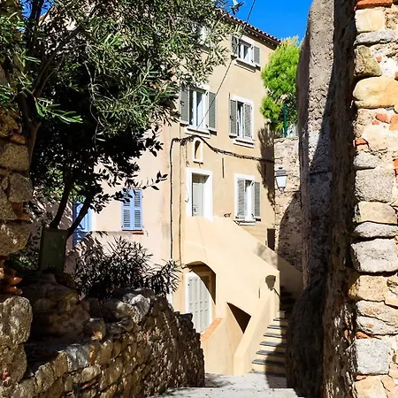 Apartmán Calvi Sleeps 2 Air Con Wifi